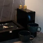 Kalan Boutique Zirovnica