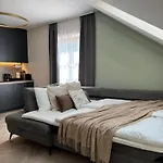 Kalan Boutique Zirovnica