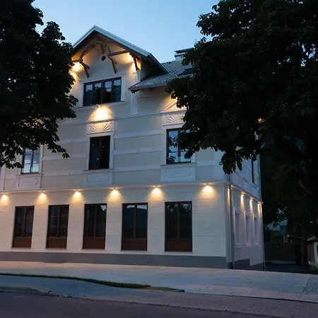 Kalan Boutique Zirovnica