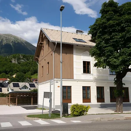 Kalan Boutique Appartement Zirovnica